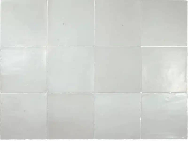 Saten — White