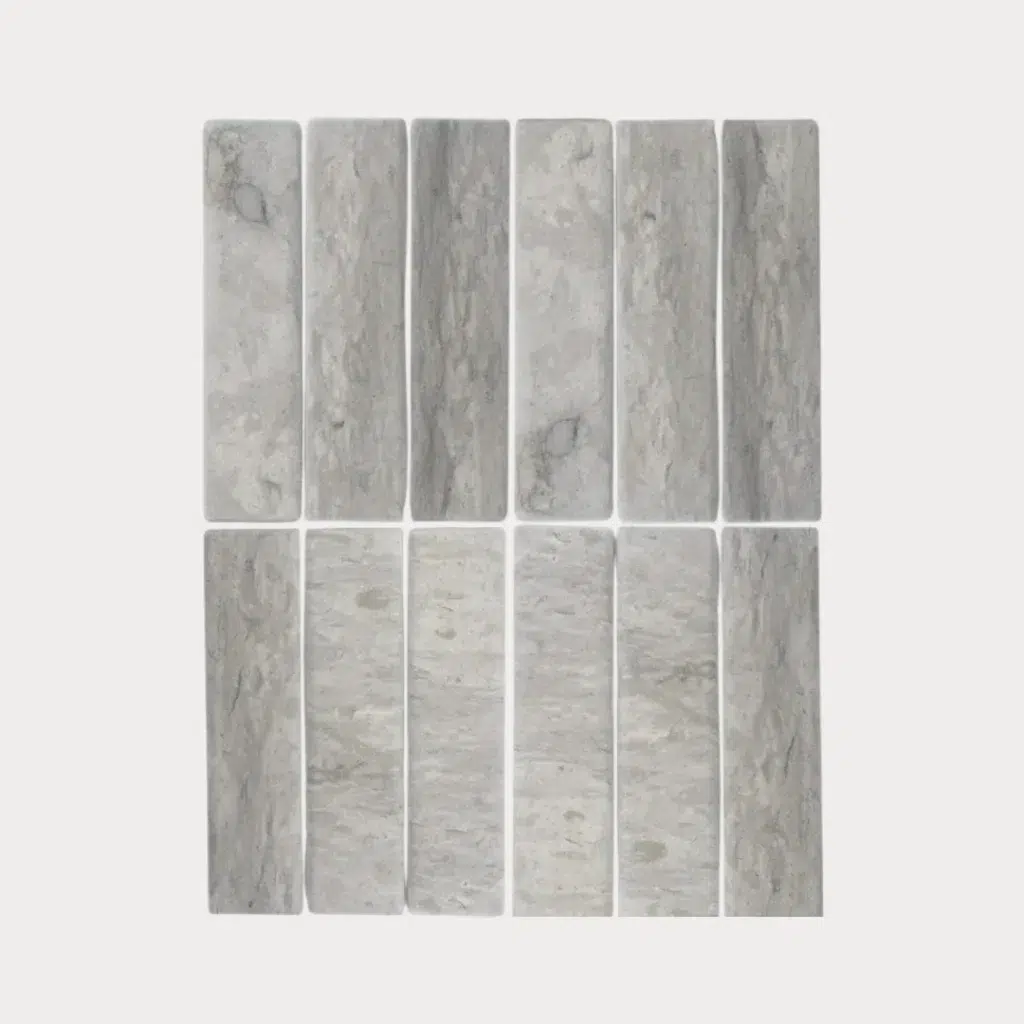 Thala Grey Antique Bread Mosaic - Thala Grey / tile face / face du carreau